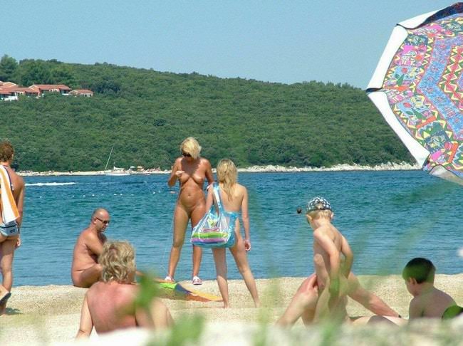 Photo beauty family nudism in Germany [FKK bilder] (natirist beauty)