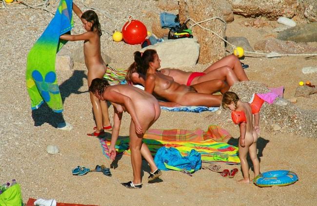 Premium gallery family nudism [sunny Beach] (natirist beauty)